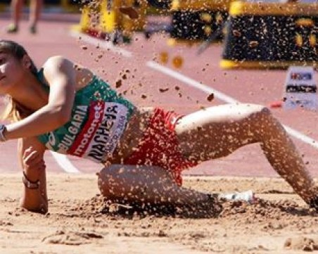 Страхотно! Алекс Начева е световна шампионка!