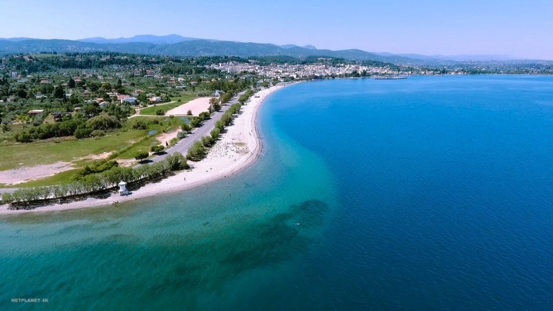 Популярни плажове в Гърция бъкани с фекалии и мръсотия