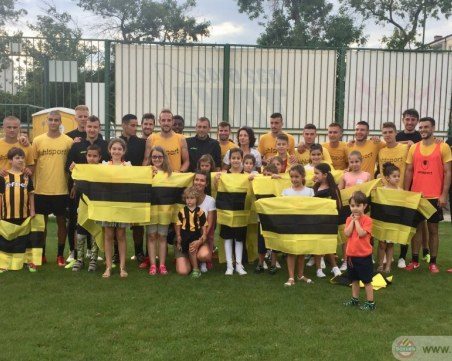 Деца с редки болести гостуваха на Ботев