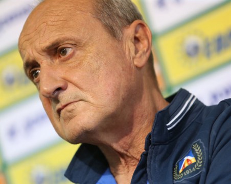 “Левски“ уволни Делио Роси