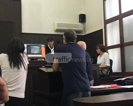 Алкохолният бос Неделчев гледа на видео последните минути от живота на жертвата си СНИМКИ