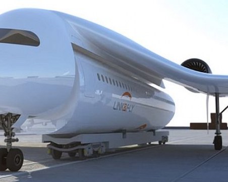 Французи създават уникално превозно средство - хибрид на самолет и влак ВИДЕО