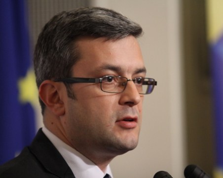 Тома Биков: Цветан Василев и БСП дестабилизират в синхрон държавата