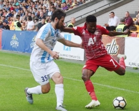 ЦСКА напред в Лига Европа след драма с дузпи и 7 червени картона