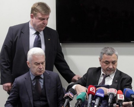 Волен Сидеров: Валери Симеонов май иска да върне ДПС на власт