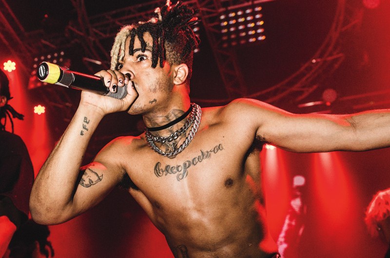 4-ма са обвинени за убийството на рапъра XXXTentacion