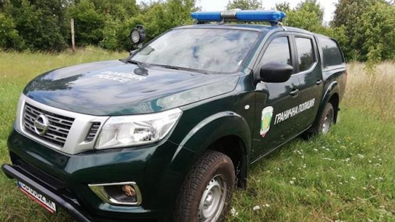 Гонка между граничари и каналджии, спипаха седем нелегални мигранти