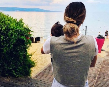 Цвети Пиронкова заведе сина си на море! И откри всичко за пръв път през неговите очи... СНИМКИ