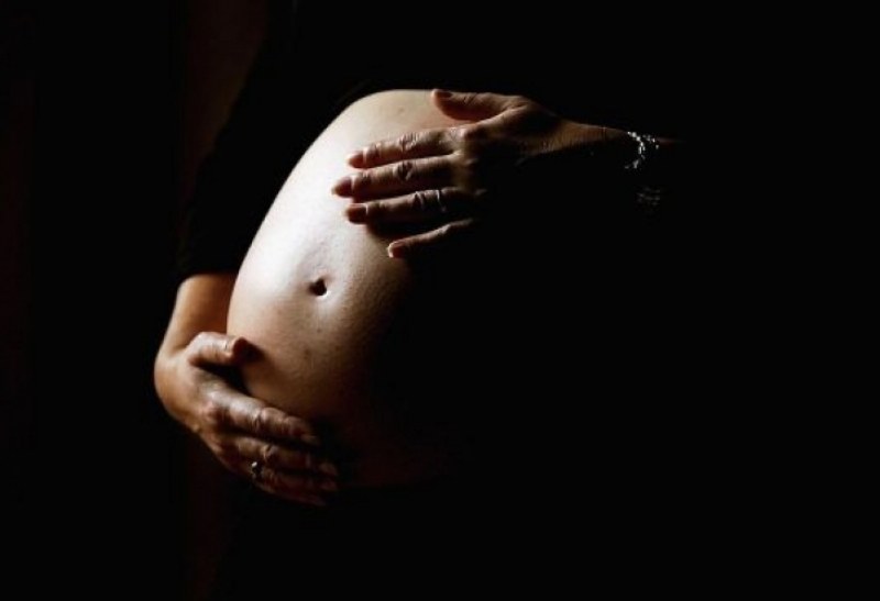Десетки шведки забременяха заради... мобилно приложение