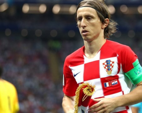 Китайци изкушават най-добрия на световното с космическа оферта