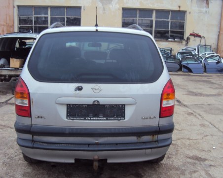 Абсурд: Крадат ти колата – плащаш още година данък за нея