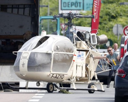 Екшън: Засякоха издирван престъпник в кола с експлозиви, той пак успя да избяга