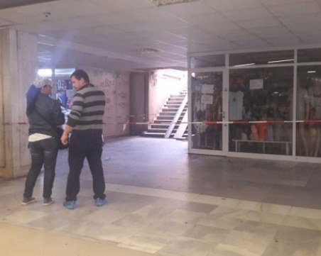 Простреляният в подлез - стабилен, но още с опасност за живота