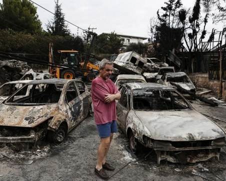 Жертвите от бедствието в Гърция вече са 74! Има и пострадала българка