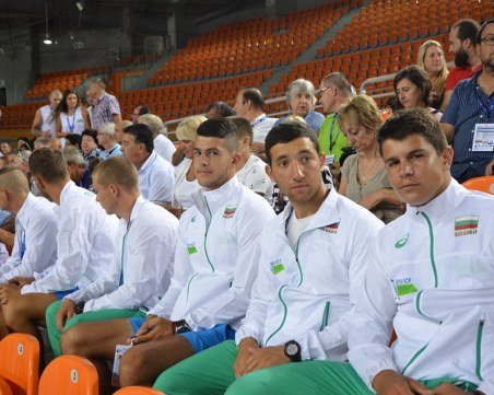 1200 състезатели от 69 страни са на Гребната! Откриха Световното по кану-каяк за юноши СНИМКИ