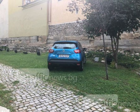 Изкуство, история, култура и... безобразно нахалство! В Стария Пловдив, разбира се! СНИМКИ