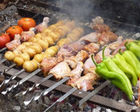 Лондончани остават без печени мръвки на открито! Забраняват барбекютата