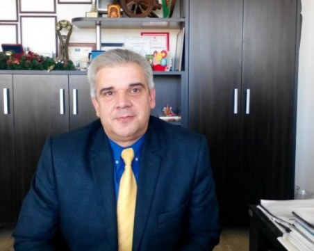 Почина внезапно началникът на общинската данъчна служба в Карлово