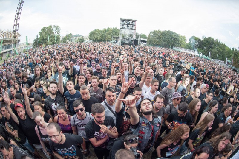 50 000 пяха в Пловдив на Hills of Rock, пускат промо билети за 2019
