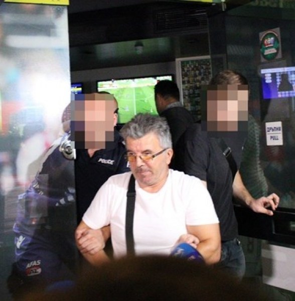Стрелецът в столичния подлез се оказа бивш полицай СНИМКА
