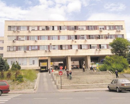 Радостина: Управници, ще ви пожелая само едно - да виете от болка така, както вие моята баба