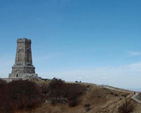 Спират камионите по прохода на Шипка заради събора на Бузлуджа