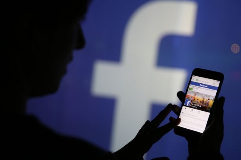 Facebook се срина! За денонощие изгуби 150 милиарда долара
