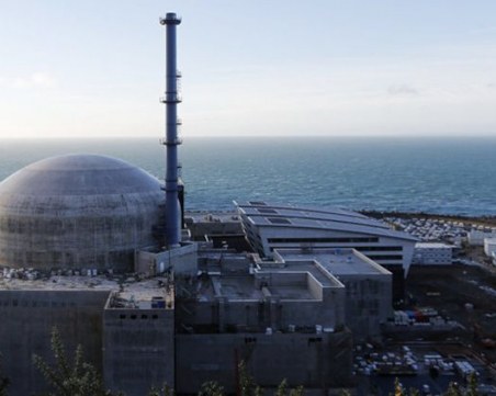 Необичайно топлото време в Европа влияе на някои АЕЦ