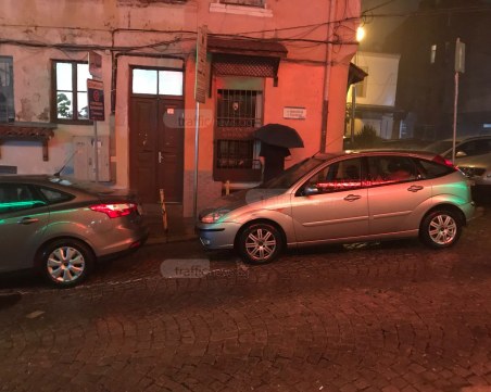 Пикльовци бродят из нощен Пловдив СНИМКИ