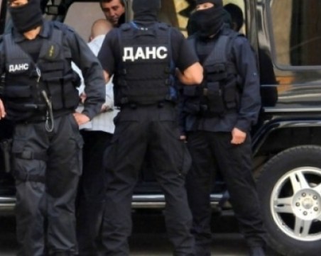 Обявяват Митьо Очите за международно издирване! 19 души са арестувани ВИДЕО