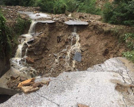 Бедствено положение е обявено на територията на Област Пловдив СНИМКИ+ВИДЕО