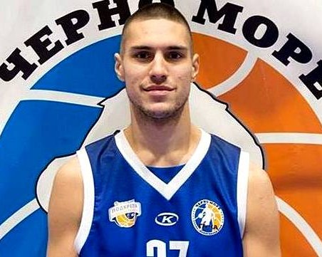 Академик Бултекс 99 привлече талант от Черно море