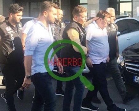 БСП се разграничи от задържания с Митьо Очите общински съветник