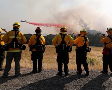 Спукана гума - това е причината за пламъците в Калифорния
