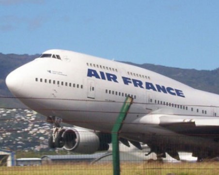 Телата на убитите в ЦАР руски журналисти пристигнаха в Москва