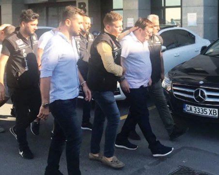 Пуснаха от ареста Бенчо Бенчев и Несрин Узун