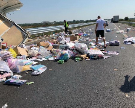 Движението по АМ Тракия край Пловдив вече е възстановено