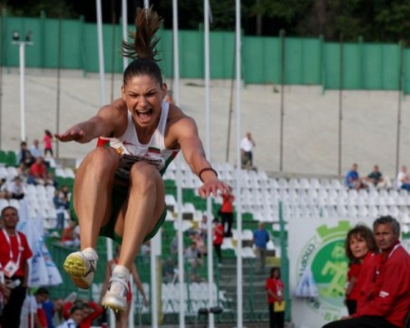 Три пловдивски лъвици се готвят за скок СНИМКИ
