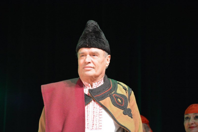 Отиде си обичаният родопски изпълнител Младен Койнаров