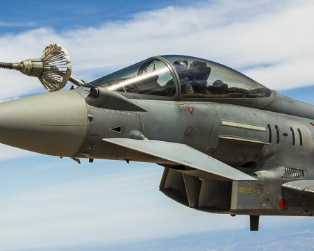 Испански изтребител изстреля ракета в Естония, било погрешка