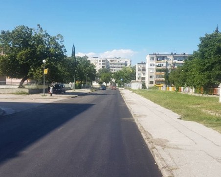 Оребрена пешеходна пътека ще спира джигитите в Източен СНИМКА