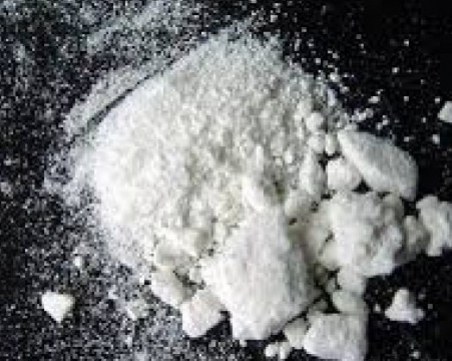 Близо половин кило кокаин извадиха от стомаха на задържан мъж