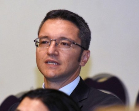 БСП поиска оставката на земеделския министър заради скандала с поръчката