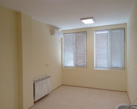 Преобразиха здравните кабинети на две училища в Пловдив СНИМКИ