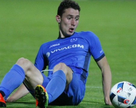 Шефовете на Левски: Лъжа! Не дължим пари на школата на Стоичков