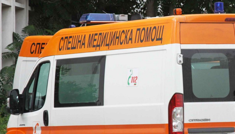 Четирима пребиха жестоко 74-годишен дядо, помислили го за друг човек