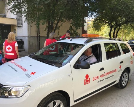 Десетки възрастни хора в Кършияка са потърсили помощ от програмата “Мобилен социален екип“