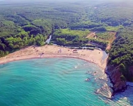 Пловдивчанин: 35 минути се опитвахме да спасим мъж на Силистар! Той не успя да дочака линейката