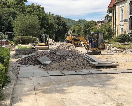 Протестът в Пловдив, който иска да смени системата в България, съзря заговор от градските власти