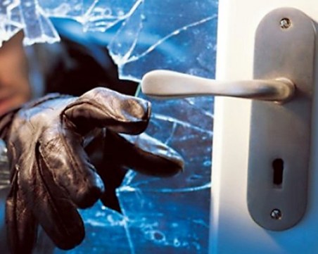 Разкриха серия кражби в Първомайско, двама са в ареста